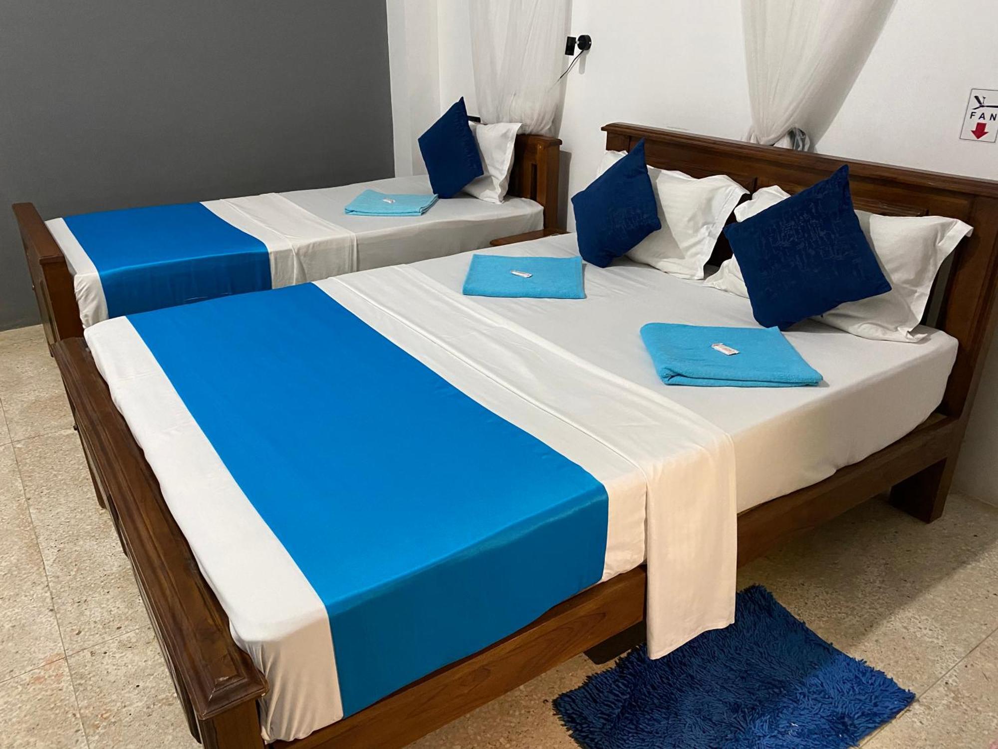 Hotel Hanguk Villa Дамбула Екстериор снимка